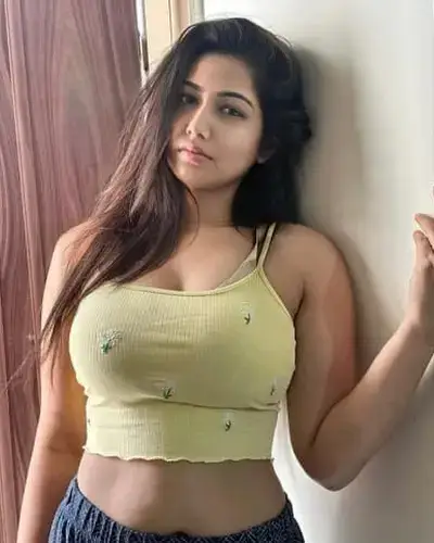Escorts Sahaswan